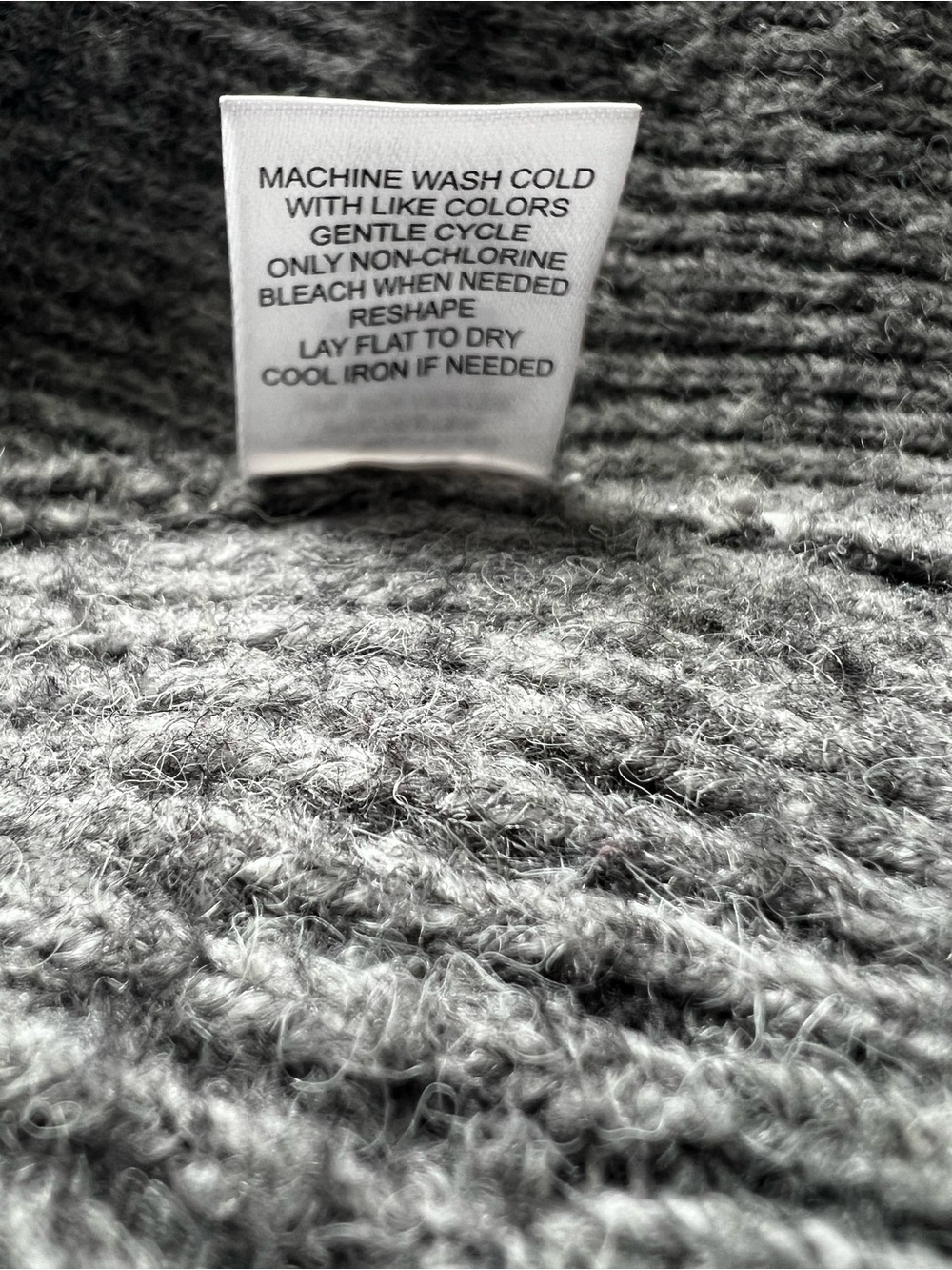 Cardigan - Picture 5 of 5